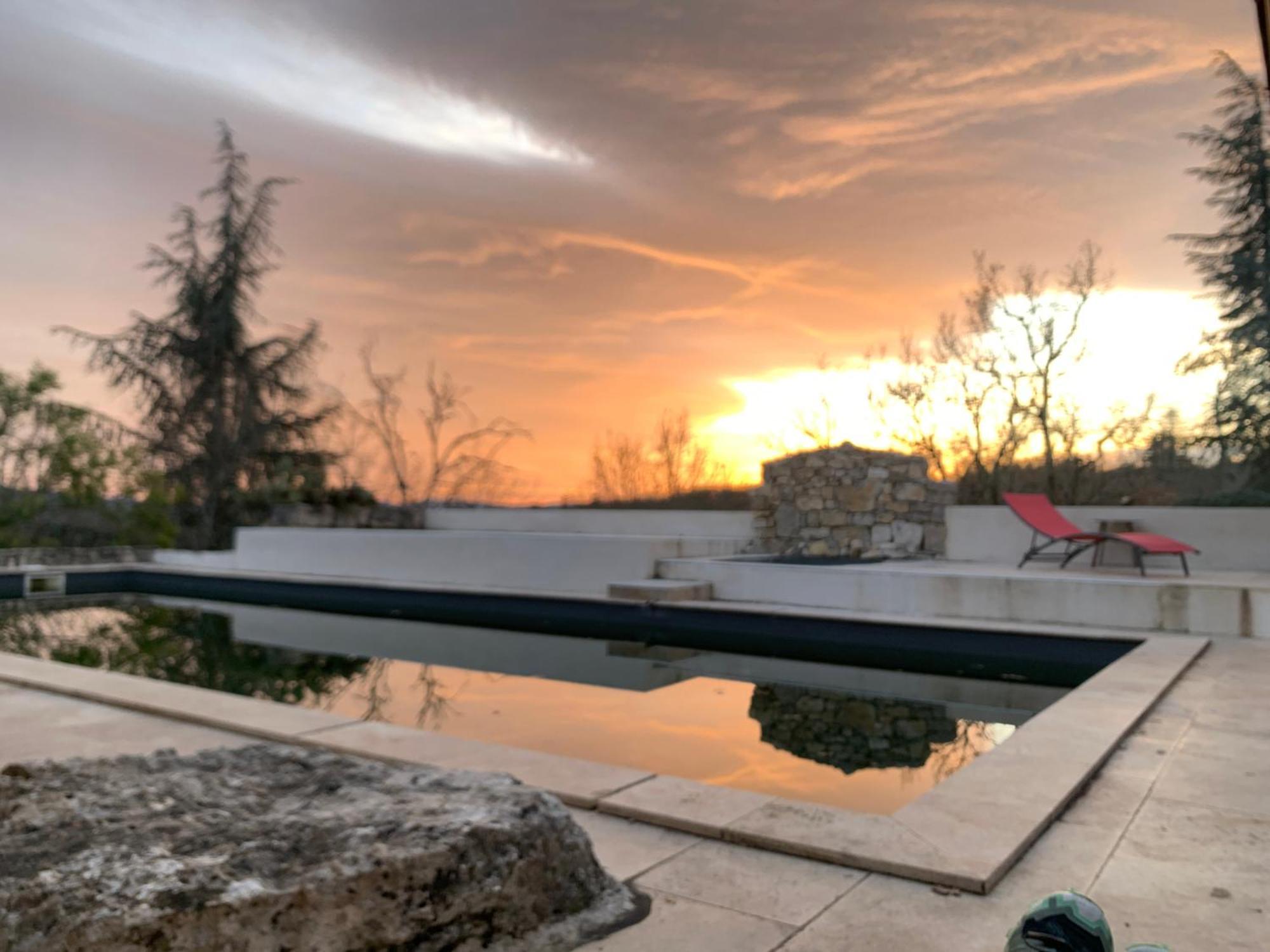 Gite Avec Piscine Privee Au Coeur D'Une Foret De Chenes Proche De Vallon Pont D'Arc Saint Alban Auriolles Εξωτερικό φωτογραφία